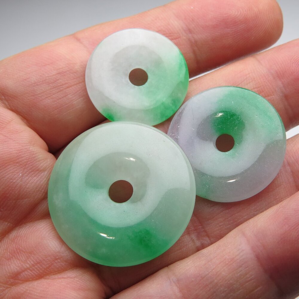 " Jade Donut Pendant X 3 Pieces " - Picture 1 of 3
